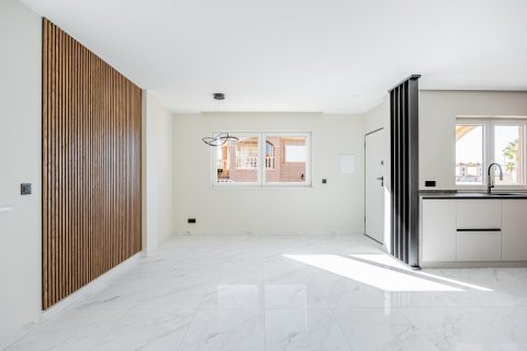 Villa for sale in Ciudad Quesada, Alicante, Spain 4 bedrooms, 199 sq.m. No. 142091 - photo 16