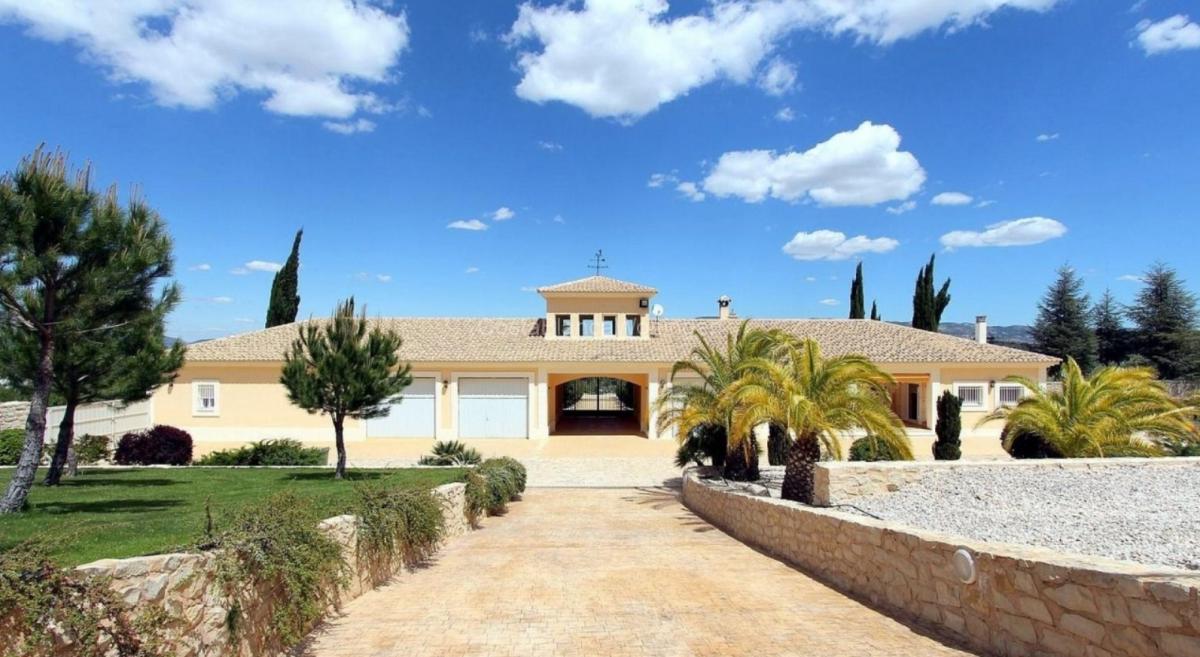 Villa en Penaguila, Alicante, España 6 dormitorios, 1586 m2 No. 98491