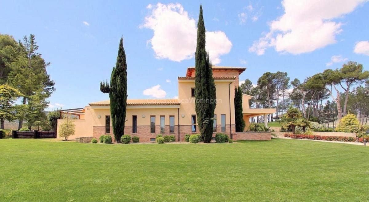 Villa en Penaguila, Alicante, España 6 dormitorios, 1586 m2 No. 98491