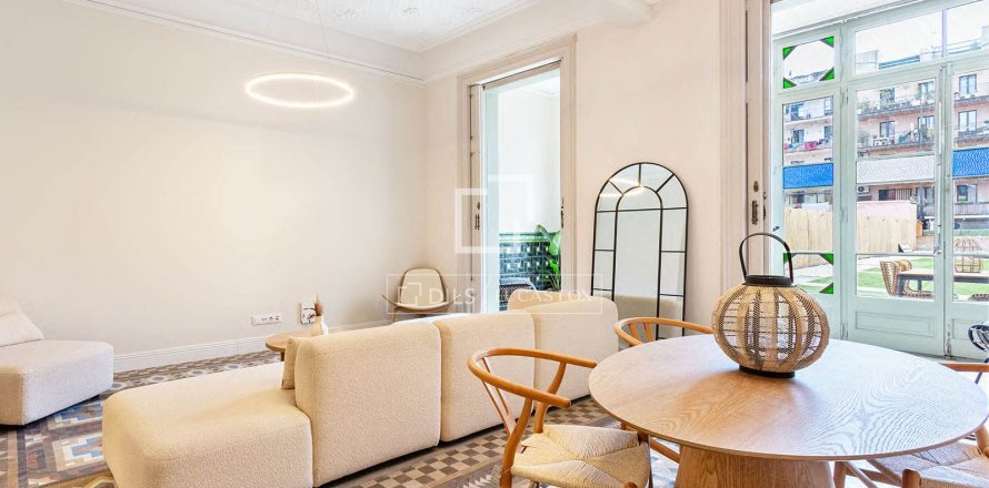 Apartamento en Barcelona, España 3 dormitorios, 147 m2 No. 150699