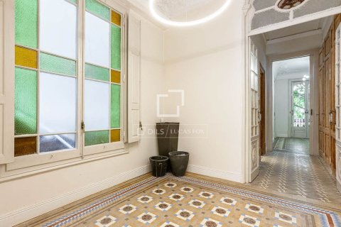 Apartamento en venta en Barcelona, España 3 dormitorios, 147 m2 No. 150699 - foto 22