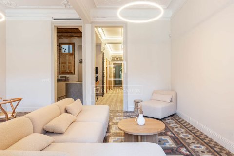 Apartamento en venta en Barcelona, España 3 dormitorios, 147 m2 No. 150699 - foto 7