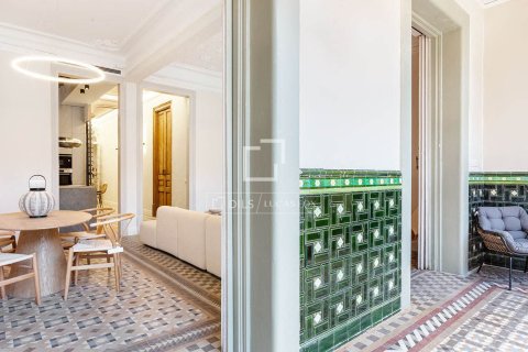 Apartamento en venta en Barcelona, España 3 dormitorios, 147 m2 No. 150699 - foto 18