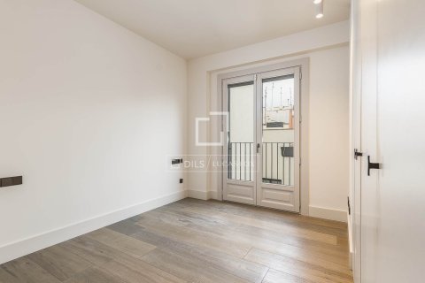 Dzīvoklis pārdošanā Barcelona, Spānijā 2 istabas, 90 m2 Nr. 150700 - attēls 26
