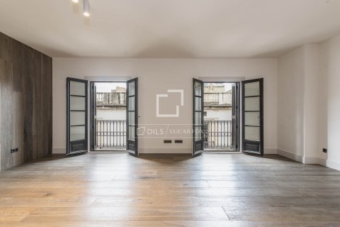 Dzīvoklis pārdošanā Barcelona, Spānijā 2 istabas, 90 m2 Nr. 150700 - attēls 7