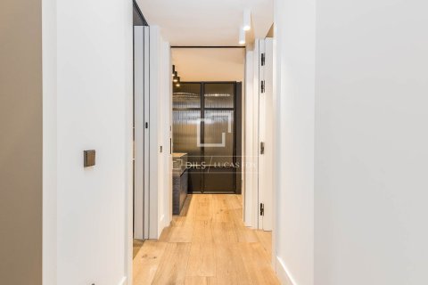 Dzīvoklis pārdošanā Barcelona, Spānijā 2 istabas, 90 m2 Nr. 150700 - attēls 13