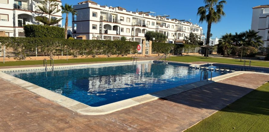 Apartament w Punta Prima, Alicante, Hiszpania 2 sypialnie, nr 147560