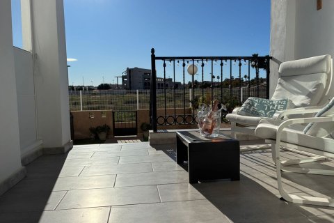 Apartament w Punta Prima, Alicante, Hiszpania 2 sypialnie, nr 147560 – zdjęcie 22