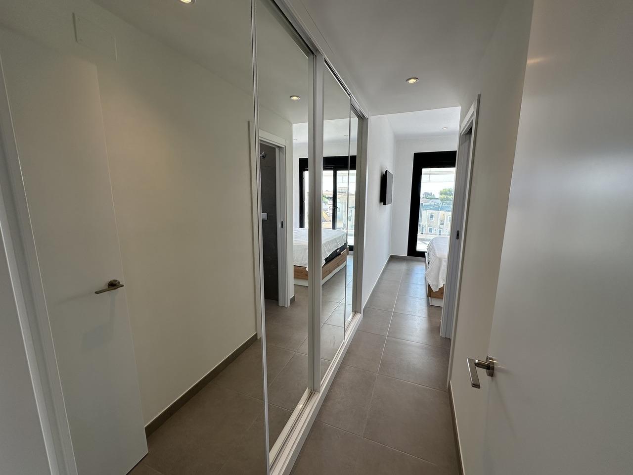 Huoneisto Villamartin, Alicante, Espanja 2 makuuhuonetta, 85 m2 No. 147555