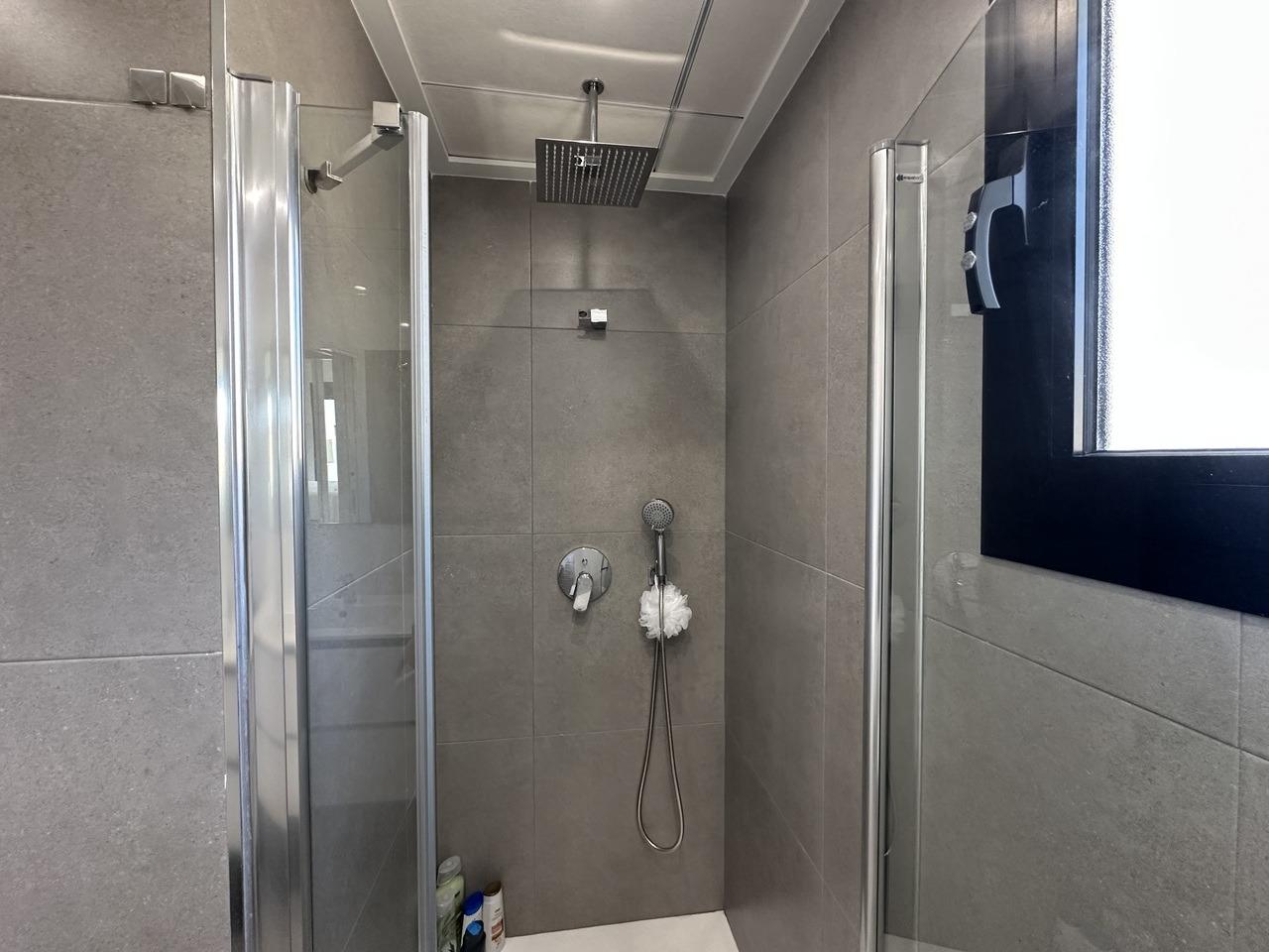Huoneisto Villamartin, Alicante, Espanja 2 makuuhuonetta, 85 m2 No. 147555