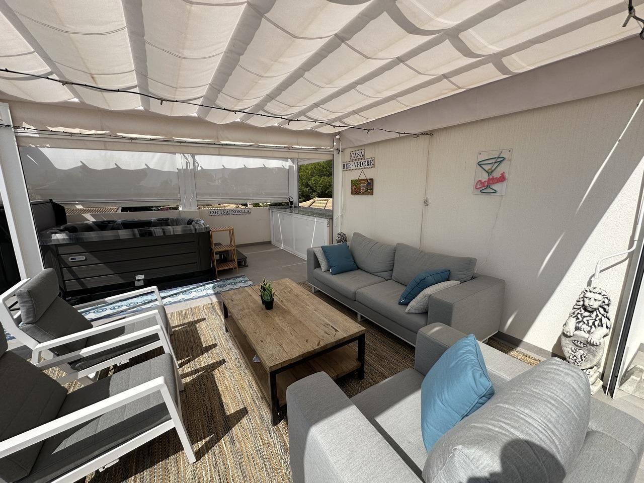 Huoneisto Villamartin, Alicante, Espanja 2 makuuhuonetta, 85 m2 No. 147555