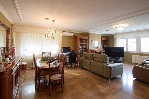 Сasa en venta en Tarragona, España 6 dormitorios, 500 m2 No. 167490 - foto 4
