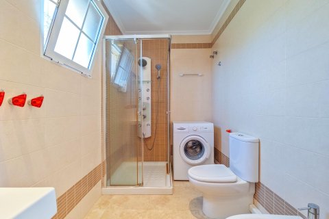 Villa till salu Torrevieja, Alicante, Spanien 3 sovrum, 97 kvm. Nr. 134403 - foto 13