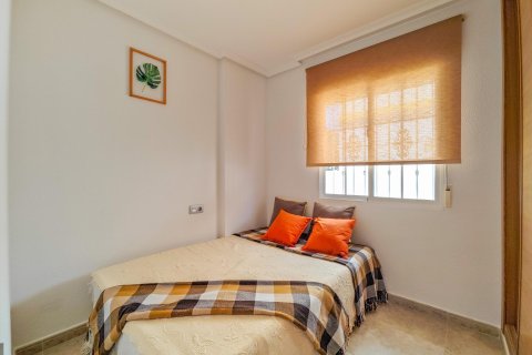 Villa till salu Torrevieja, Alicante, Spanien 3 sovrum, 97 kvm. Nr. 134403 - foto 11