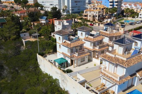 Villa en venta Torrevieja, Alicante, España 3 dormitorios, 97 m2 No. 134403 - foto 30