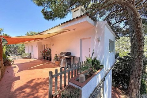 Casa in vendita a Cabrils, Barcelona, Spagna 4 camere da letto, 376 mq. N° 192070 - foto 4