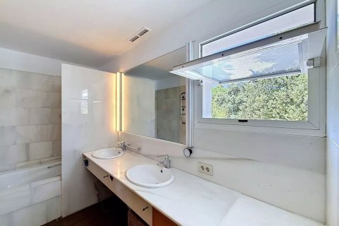 Casa in vendita a Cabrils, Barcelona, Spagna 4 camere da letto, 376 mq. N° 192070 - foto 23