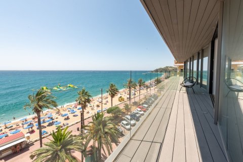 Apartment for sale in Lloret de Mar, Girona, Spain 3 bedrooms, 146 sq.m. No. 192067 - photo 18