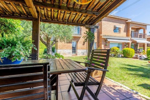 Casa in vendita in Spagna 5 camere da letto, 432 mq. N° 192069 - foto 11