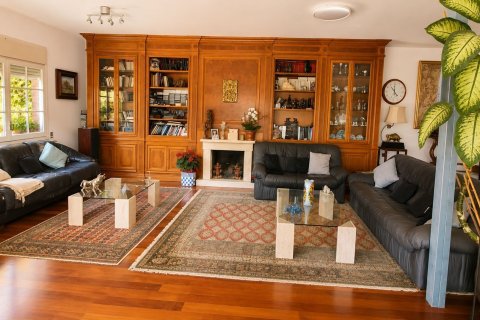 Casa in vendita a Cabrils, Barcelona, Spagna 5 camere da letto, 663 mq. N° 192071 - foto 14