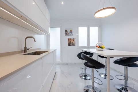 Appartamento in vendita a Barcelona, Spagna 2 camere da letto, 86 mq. N° 192066 - foto 22