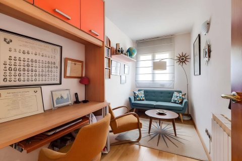Apartamento en venta en Barcelona, España 4 dormitorios, 126 m2 No. 192068 - foto 13