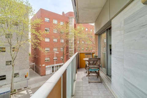 Apartamento en venta en Barcelona, España 4 dormitorios, 126 m2 No. 192068 - foto 8