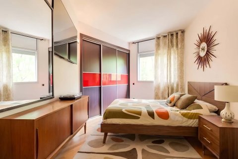 Apartamento en venta en Barcelona, España 4 dormitorios, 126 m2 No. 192068 - foto 11