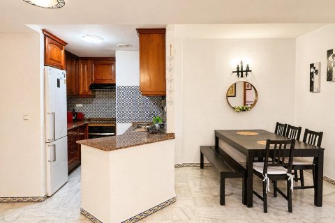 Продажа квартиры в Торревьеха, Аликанте, Испания 3 спальни, 93м2 №189349 - фото 3
