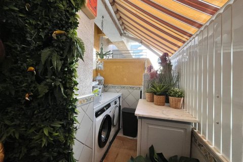 Kattohuoneisto myytävänä Torrevieja, Alicante, Espanja, 3 makuuhuonetta, 65 m2 No. 154560 - kuva 16