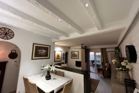 Kattohuoneisto myytävänä Torrevieja, Alicante, Espanja, 3 makuuhuonetta, 65 m2 No. 154560 - kuva 6