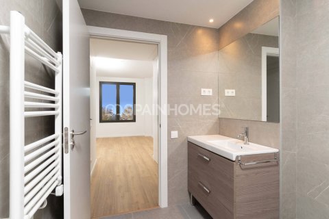 Apartament w Sabadell, Barcelona, Hiszpania 3 sypialnie, 75 mkw. nr 154556 – zdjęcie 8