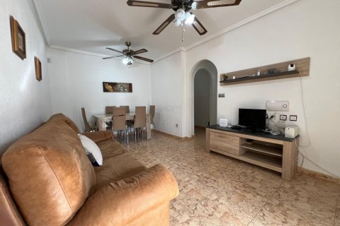 Lägenhet till salu i Torrevieja, Alicante, Spanien 3 sovrum, 110 kvm. Nr. 154561 - foto 3