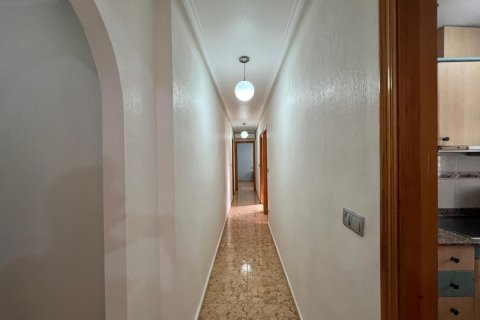 Lägenhet till salu i Torrevieja, Alicante, Spanien 3 sovrum, 110 kvm. Nr. 154561 - foto 18