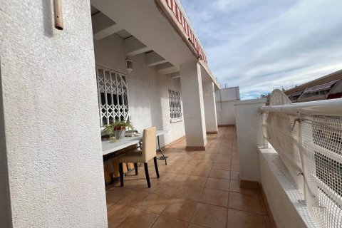 Lägenhet till salu i Torrevieja, Alicante, Spanien 3 sovrum, 110 kvm. Nr. 154561 - foto 13