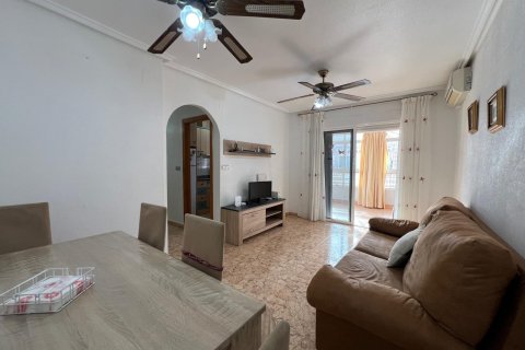 Appartamento a Torrevieja, Alicante, Spagna 3 camere da letto, 110 mq. N° 154561