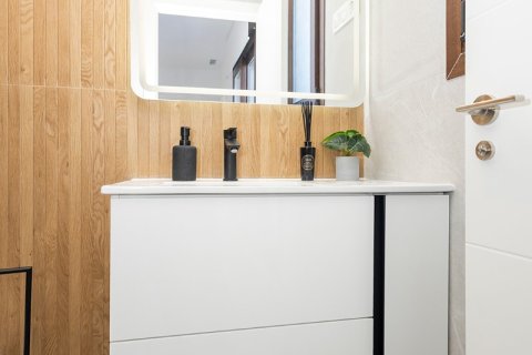 Huoneisto myytävänä Alicante, Espanja, 3 makuuhuonetta, 95 m2 No. 134141 - kuva 30