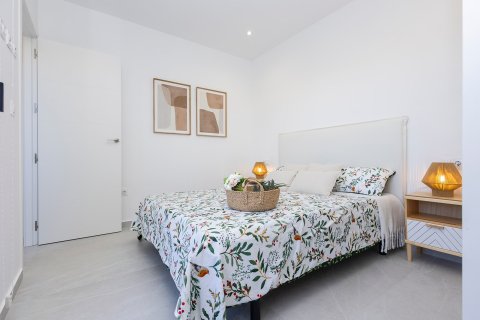 Huoneisto myytävänä Alicante, Espanja, 3 makuuhuonetta, 95 m2 No. 134141 - kuva 28