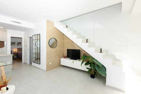 Huoneisto myytävänä Alicante, Espanja, 3 makuuhuonetta, 95 m2 No. 134141 - kuva 7