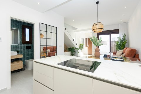 Huoneisto myytävänä Alicante, Espanja, 3 makuuhuonetta, 95 m2 No. 134141 - kuva 9