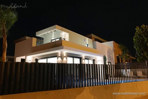 Villa for sale Daya Nueva, Alicante, Spain 3 bedrooms, 128 sq.m. No. 119584 - photo 12