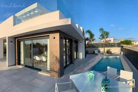 Villa for sale Daya Nueva, Alicante, Spain 3 bedrooms, 128 sq.m. No. 119584 - photo 1