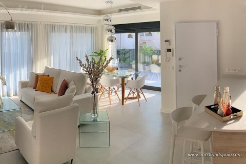 Villa for sale Daya Nueva, Alicante, Spain 3 bedrooms, 128 sq.m. No. 119584 - photo 2