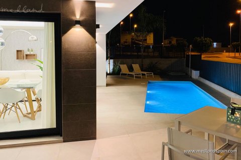 Villa for sale Daya Nueva, Alicante, Spain 3 bedrooms, 128 sq.m. No. 119584 - photo 11