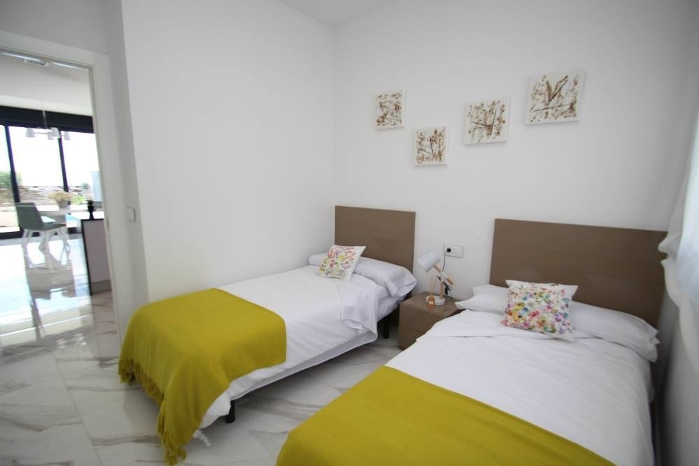 Huvila San Miguel de Salinas, Alicante, Espanja 3 makuuhuonetta, 144 m2 No. 142567