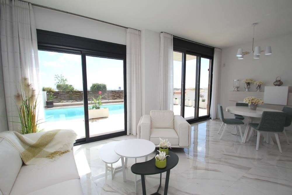 Huvila San Miguel de Salinas, Alicante, Espanja 3 makuuhuonetta, 144 m2 No. 142567