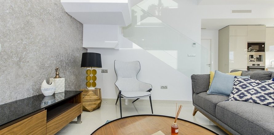 Villa à Los Montesinos, Alicante, Espagne 3 chambres, 116 m2 No. 142565