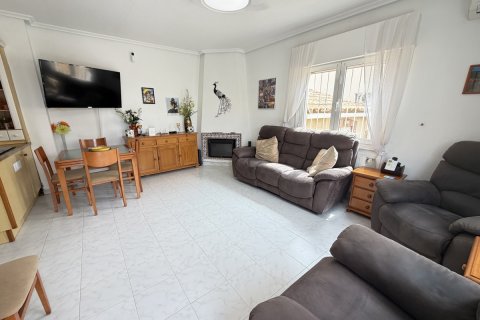 Casa adosada en venta en La Florida, Alicante, España 3 dormitorios, 90 m2 No. 192011 - foto 4