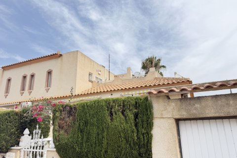 Casa adosada en venta en La Florida, Alicante, España 3 dormitorios, 90 m2 No. 192011 - foto 23