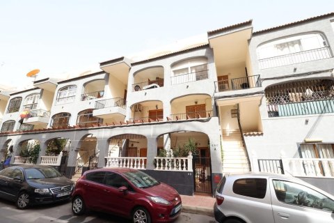 Bungalow en venta en Torrevieja, Alicante, España 2 dormitorios, 73 m2 No. 192009 - foto 15